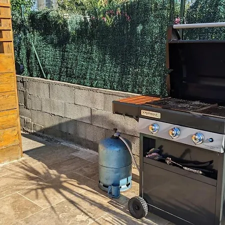 Vila Climatisee Avec Piscine Ancone (Drome Provencale)