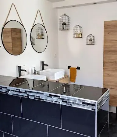 Climatisee Avec Piscine Vila